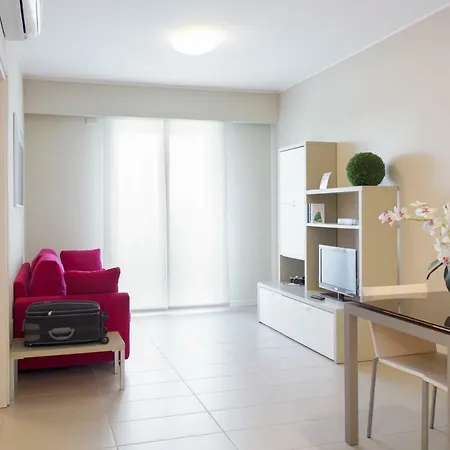 City Residence Aparthotel