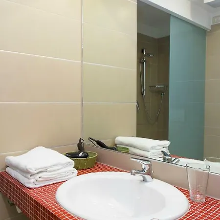 City Residence 2*